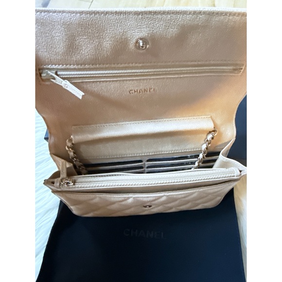 NEW NIB CHANEL Iridescent Beige Caviar Classic WOC Wallet On Chain Gold Hardware - Picture 6 of 12